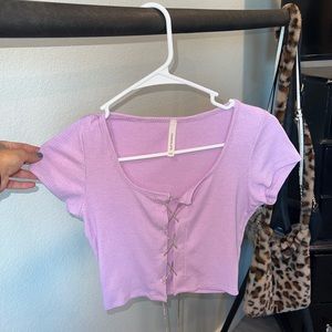 Diamond Chain Lace Up Crop Tee